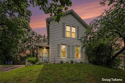 12 Travis Street NE, Grand Rapids, MI 49505 - Photo 25