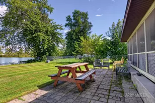 1407 Taylor Dr, Otsego, MI 49078 - Photo 13