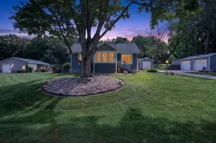 527 Pershing Ave, Jackson, MI 49203 - Photo 35
