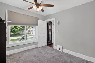 527 Pershing Ave, Jackson, MI 49203 - Photo 9