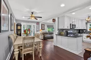 527 Pershing Ave, Jackson, MI 49203 - Photo 11