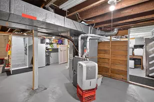 527 Pershing Ave, Jackson, MI 49203 - Photo 21
