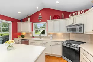 2000 Talamore Ct SE, Grand Rapids, MI 49546 - Photo 11
