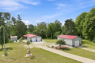 2137 W Rainbow Rd, McBain, MI 49657 - Photo 59