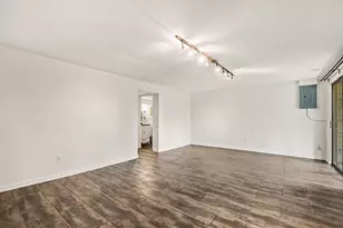 6254 Architrave Dr SE, Grand Rapids, MI 49546 - Photo 29