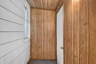 222 Jersey St, Plainwell, MI 49080 - Photo 23