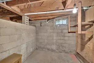 222 Jersey St, Plainwell, MI 49080 - Photo 31