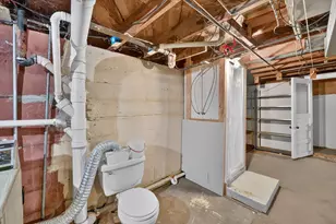 222 Jersey St, Plainwell, MI 49080 - Photo 27