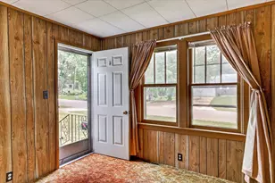 222 Jersey St, Plainwell, MI 49080 - Photo 5