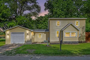 413 7th St, Michigan Center, MI 49254 - Photo 25