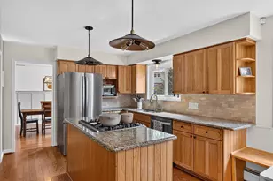 2656 Plumbrook Dr, Bloomfield Hills, MI 48304 - Photo 13
