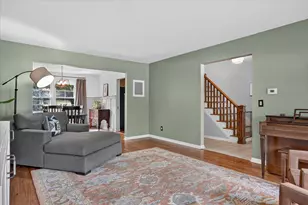 2656 Plumbrook Dr, Bloomfield Hills, MI 48304 - Photo 9