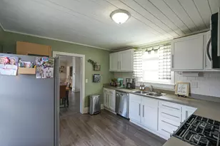 545 N Hemlock St, Evart, MI 49631 - Photo 35