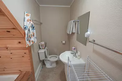 545 N Hemlock Street, Evart, MI 49631 - Photo 51