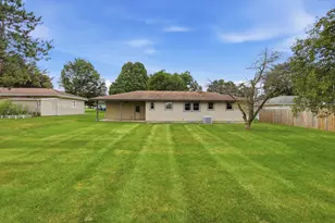 2320 Tamrack St, Kalamazoo, MI 49006 - Photo 37