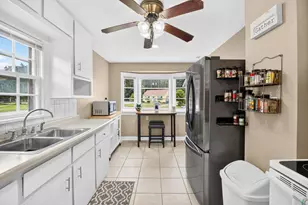 44 Barney Blvd, Battle Creek, MI 49037 - Photo 15