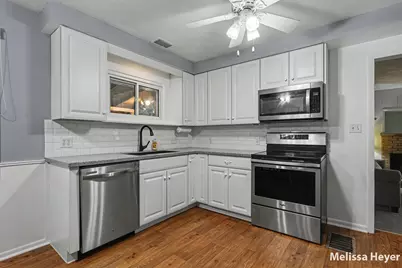 1121 Park Avenue, Grand Haven, MI 49417 - Photo 3