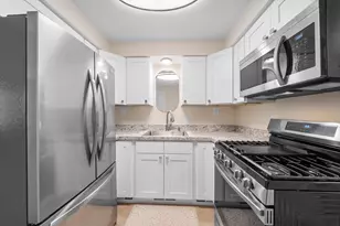 1040 N Wayne Rd, Westland, MI 48185 - Photo 5