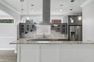 2928 Vinsetta Blvd, Royal Oak, MI 48073 - Photo 25