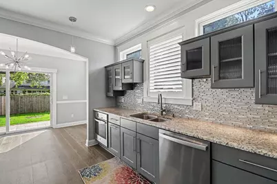 2928 Vinsetta Boulevard, Royal Oak, MI 48073 - Photo 19