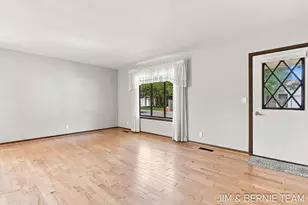 75 Old Mill Dr, Holland, MI 49423 - Photo 13