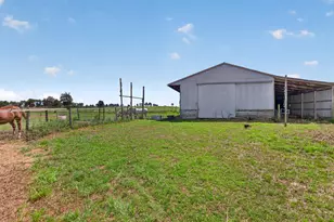 10031 Hastings Rd, Jackson, MI 49201 - Photo 5
