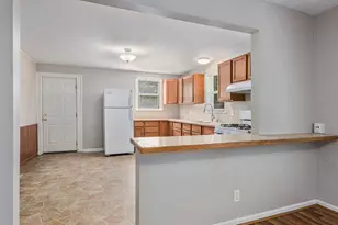 1340 Plainfield Ave NE, Grand Rapids, MI 49505 - Photo 29