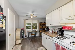 544 56th St SE, Grand Rapids, MI 49548 - Photo 9
