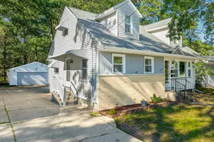 1450 Wesley Ave, Muskegon, MI 49442 - Photo 3