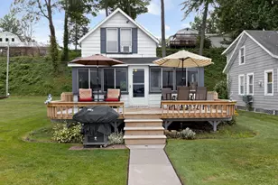 8167 Shady Dr, Watervliet, MI 49098 - Photo 3