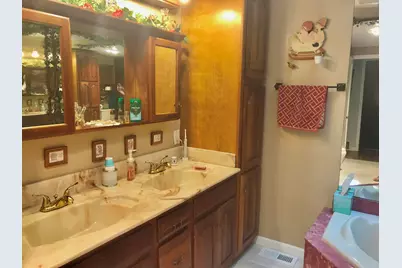 16218 East Lake Drive, White Pigeon, MI 49099 - Photo 15
