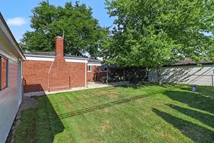 33826 Brookshire Dr, Sterling Heights, MI 48312 - Photo 27