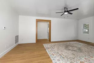 208 N Webster St, Greenville, MI 48838 - Photo 5