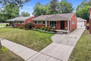 24011 Geneva St, Oak Park, MI 48237 - Photo 5