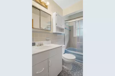 24011 Geneva Street, Oak Park, MI 48237 - Photo 19
