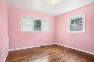 24011 Geneva St, Oak Park, MI 48237 - Photo 17