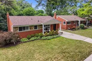 24011 Geneva St, Oak Park, MI 48237 - Photo 3