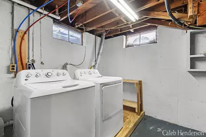 2712 Byron Center Avenue SW, Wyoming, MI 49519 - Photo 25