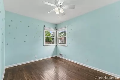 2712 Byron Center Avenue SW, Wyoming, MI 49519 - Photo 15