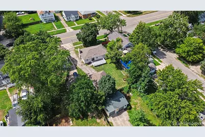 2712 Byron Center Avenue SW, Wyoming, MI 49519 - Photo 3