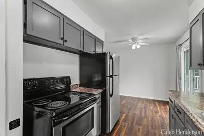 2712 Byron Center Avenue SW, Wyoming, MI 49519 - Photo 11