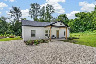 7911 Keller Rd, Delton, MI 49046 - Photo 3