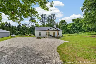7911 Keller Rd, Delton, MI 49046 - Photo 33