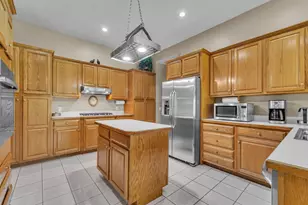 8786 Loire Valley Dr, Tecumseh, MI 49286 - Photo 11