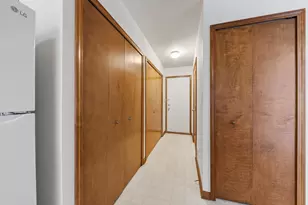 2445 Mulberry Ct, Ann Arbor, MI 48104 - Photo 15