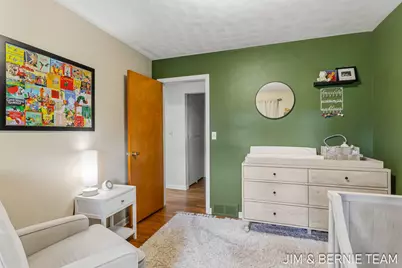 345 Harp Street SE, Grand Rapids, MI 49548 - Photo 19