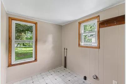 1213 Edwards Street, Albion, MI 49224 - Photo 11