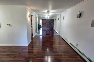 1968 Axtell Dr, Troy, MI 48084 - Photo 3