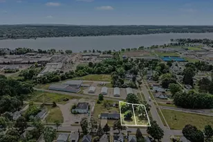 321 Wright St, Cadillac, MI 49601 - Photo 41