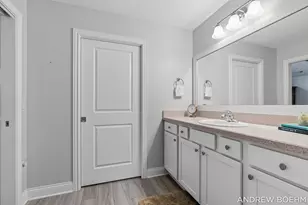 1220 Waterwalk Dr, Holland, MI 49423 - Photo 21